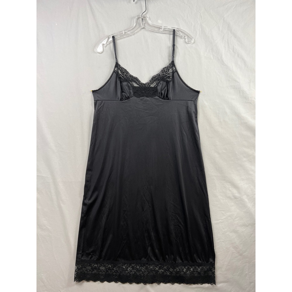 Vintage Vassarette Full Slip 80s 90s Women 38 size 6-8 Black Lace Trim USA